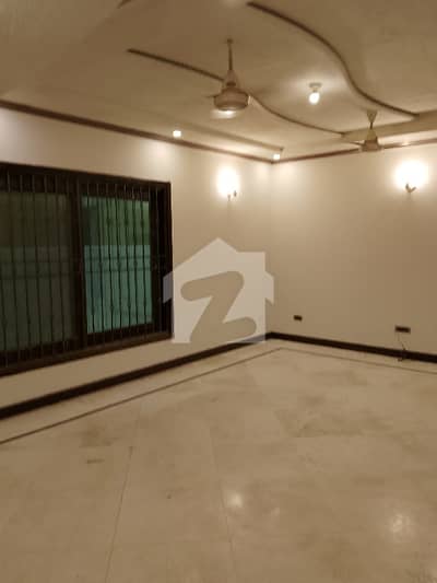 ڈی ایچ اے فیز 6 ڈی ایچ اے ڈیفینس,کراچی میں 5 کمروں کا 1 کنال مکان 25.0 کروڑ میں برائے فروخت۔ ڈی ایچ اے فیز 6 ڈی ایچ اے ڈیفینس,کراچی میں 5 کمروں کا 1 کنال مکان 25.0 کروڑ میں برائے فروخت۔