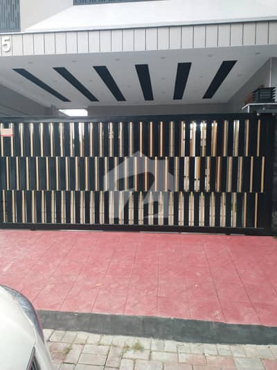 Top City 10 Marla Brand New House For Sale