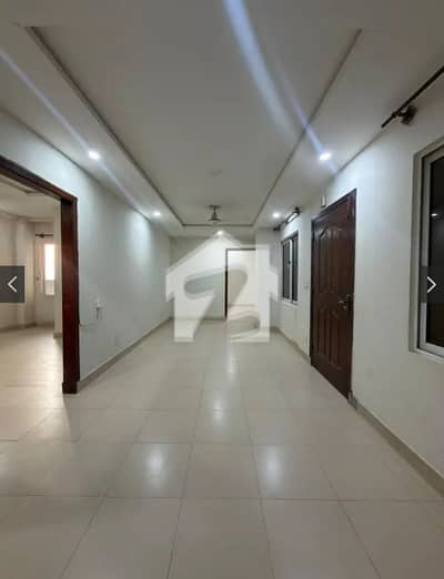 3 Bed Apartment Available For Rent