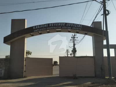 Plot For Sale 120 Sq Yard
