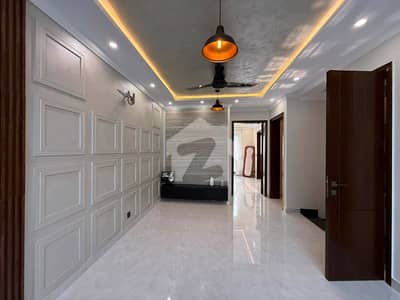 Top Notch Location 5 Marla Modern Design 3 Bedrooms Bungalow For Rent In Dha Phase 9 Town Lahore