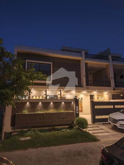 10 Marla Brand New Double Story Luxury House For Sale 10 Marla Brand New Double Story Luxury House For Sale