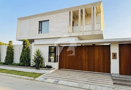 1000 yards Top Quality Bungalow Architect Design with Pool Basement Available for Sale