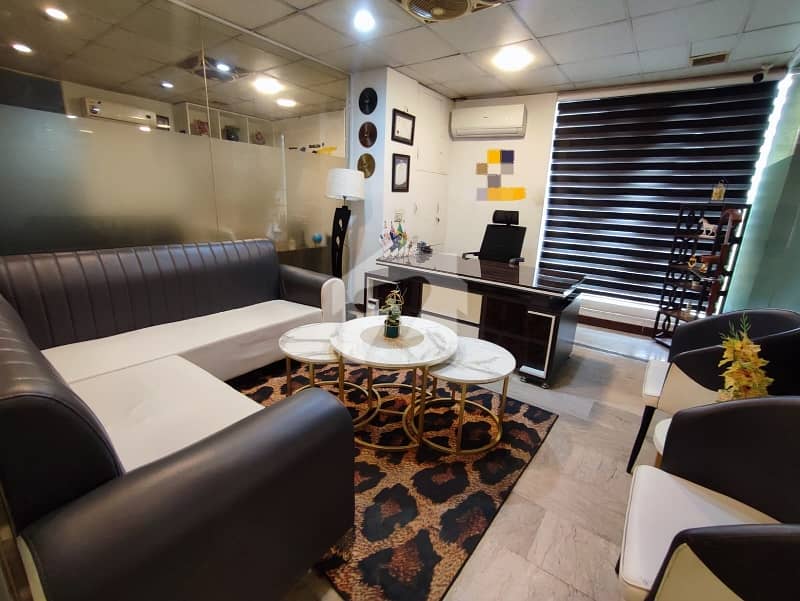 OFFICE HALL AVAILABLE AT HOT LOCATION OFFICE HALL AVAILABLE AT HOT LOCATION