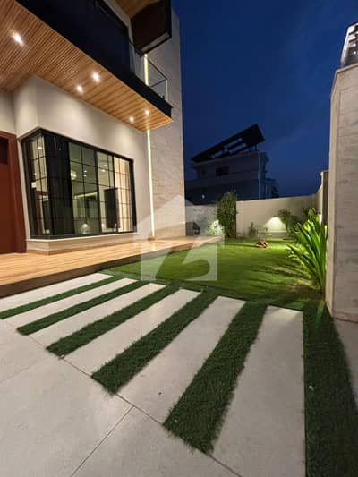 01 Kanal (50x90) Luxury Designer House For Sale in G-13 Islamabad.