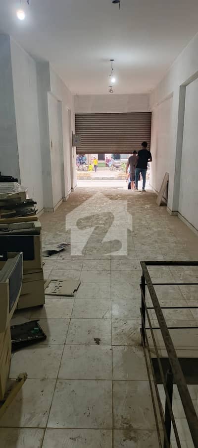 بدر کمرشل ایریا ڈی ایچ اے فیز 5,ڈی ایچ اے ڈیفینس,کراچی میں 4 مرلہ Studio دکان 2.75 لاکھ میں کرایہ پر دستیاب ہے۔ بدر کمرشل ایریا ڈی ایچ اے فیز 5,ڈی ایچ اے ڈیفینس,کراچی میں 4 مرلہ Studio دکان 2.75 لاکھ میں کرایہ پر دستیاب ہے۔