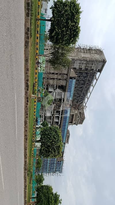 1 Kanal Ideal Investment Opportunity DHA Phase 5 D