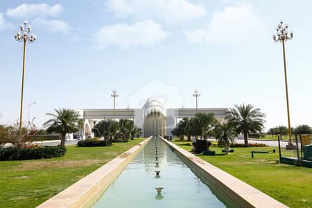 250sq yd plots Near Jinnah Avenue and Sports City in Precinct-40 Bahria Town Karachi