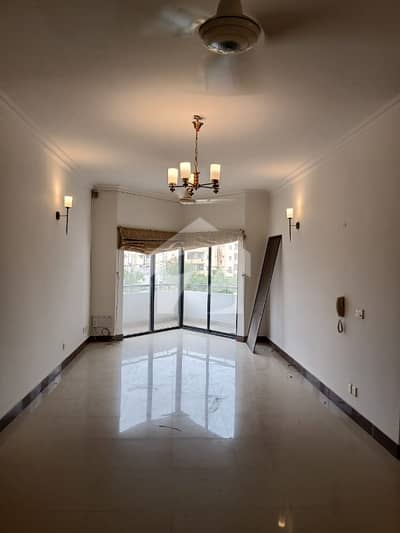 Apartment For Rent Clifton Block 2