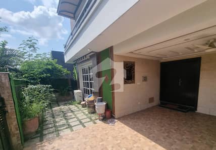 Bahria Town Phase 8,10 Marla Double Storey Furnished House For Rent