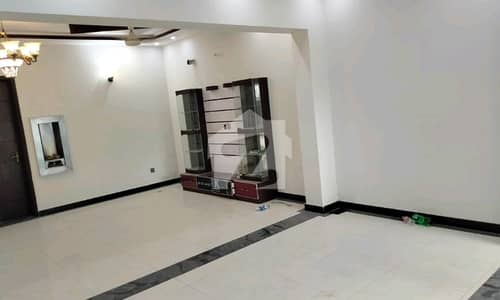 Bahria Town - Sector E House For Sale Sized 10 Marla