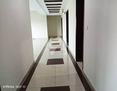 3 Bed Apartment Available For Rent