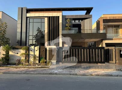 Double Height Modern Brand New 1-Kanal House For Sale
