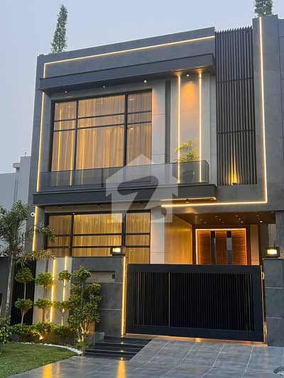 5Mala Modern Design House Available For Sale 5Mala Modern Design House Available For Sale