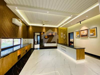 Highly-Desirable Prime Location Upper Portion Available In DHA Phase 8 - Commercial Broadway For rent