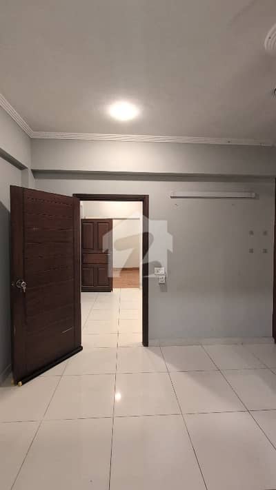 In Bukhari Commercial Area Of Karachi, A 1550 Square Feet Flat Is Available In Bukhari Commercial Area Of Karachi, A 1550 Square Feet Flat Is Available