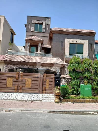 بحریہ ٹاؤن سیکٹر B بحریہ ٹاؤن,لاہور میں 5 کمروں کا 10 مرلہ مکان 3.3 کروڑ میں برائے فروخت۔ بحریہ ٹاؤن سیکٹر B بحریہ ٹاؤن,لاہور میں 5 کمروں کا 10 مرلہ مکان 3.3 کروڑ میں برائے فروخت۔