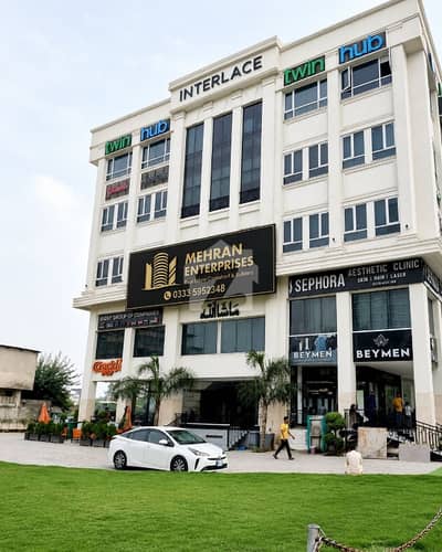 i-8. markaz commcial office 1000 square feet office space available for rent ideal location more options available i-8. markaz commcial office 1000 square feet office space available for rent ideal location more options available