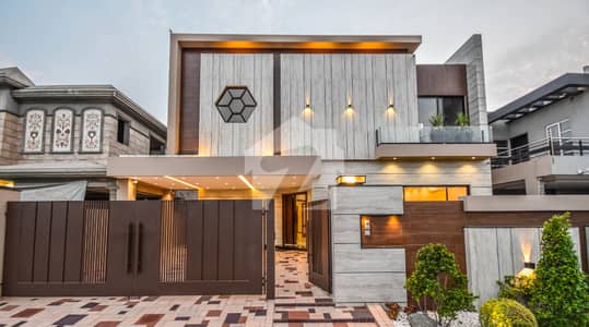 1 kanal Beautifully Designed Modern House for Rent in DHA Phase 6