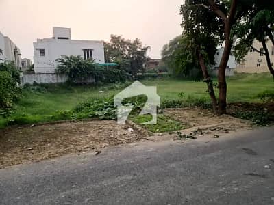 Plot No-2832 Block R - 5 Marla Plot On Top Location of Phase 9 Prism DHA Lahore For Urgent Sale