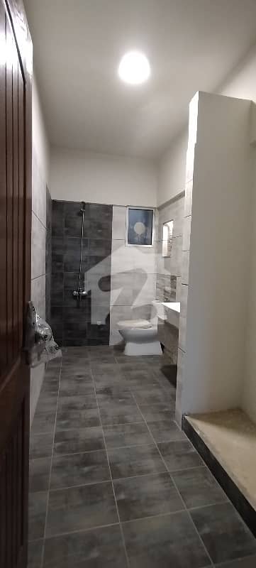 ڈی ایچ اے فیز 8 ڈی ایچ اے ڈیفینس,کراچی میں 3 کمروں کا 8 مرلہ فلیٹ 2.25 لاکھ میں کرایہ پر دستیاب ہے۔ ڈی ایچ اے فیز 8 ڈی ایچ اے ڈیفینس,کراچی میں 3 کمروں کا 8 مرلہ فلیٹ 2.25 لاکھ میں کرایہ پر دستیاب ہے۔