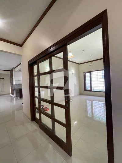FOR RENT: BRAND NEW 3-BEDROOM UPPER PORTION WITH SERVANT QUARTER & PARKING DHA PHASE 6, KARACHI