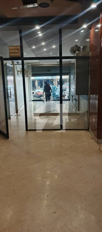 ڈی ایچ اے فیز 2 ایکسٹینشن ڈی ایچ اے ڈیفینس,کراچی میں 2 مرلہ Studio دکان 1.2 لاکھ میں کرایہ پر دستیاب ہے۔