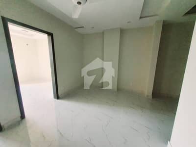 2 Bed Flat Available For Rent In G11