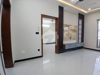 Beautiful House For Rent