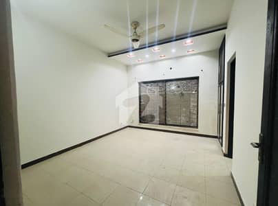 06 MARLAl Slightly Used Beautiful Upper Portion Available For Rent At Very Hot Location