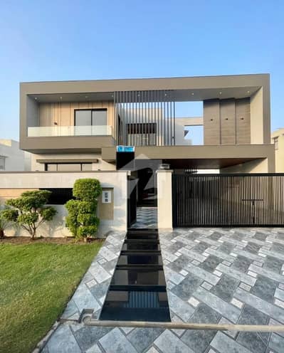 لیک سٹی رائیونڈ روڈ,لاہور میں 6 کمروں کا 1 کنال مکان 9.0 کروڑ میں برائے فروخت۔