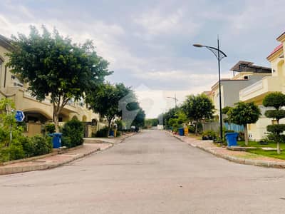 بحریہ انکلیو - سیکٹر سی 1 بحریہ انکلیو,بحریہ ٹاؤن,اسلام آباد میں 10 مرلہ رہائشی پلاٹ 2.35 کروڑ میں برائے فروخت۔