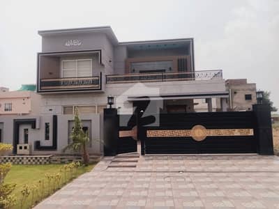20 Marla House Available For Sale 100 Feet Road Sami Furnished 5 Demand 590 Lac Khayaban E Amin Lahore