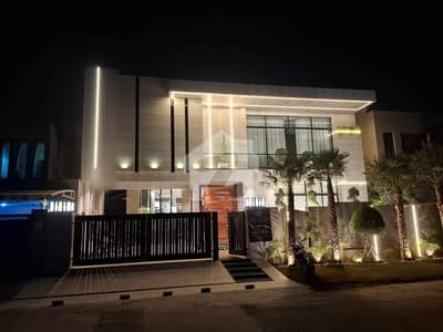 FOR SALE: Ultra-Luxury 1 Kanal Modern House  Location: Valencia Town, Lahore (Near Park)