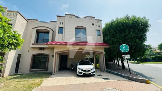 10 Marla Villa for sale