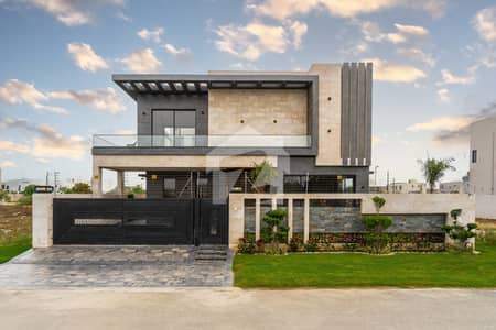 NEAR TO CARREFOUR 01 KANAL BRAND NEW MAGNIFICENT MODERN HOUSE FOR SALE