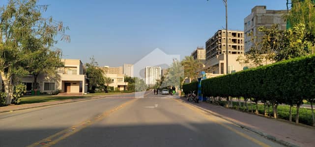 Quaid Villas Q 200sq yd Close to Entrance of BTK 3Bed One Unit Villas FOR SALE Quaid Villas Q 200sq yd Close to Entrance of BTK 3Bed One Unit Villas FOR SALE