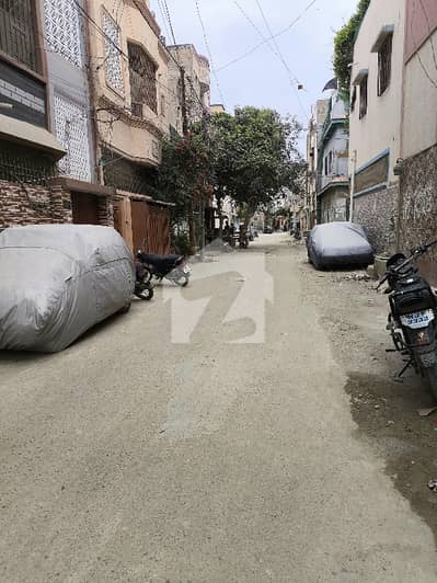 بھٹائی کالونی کورنگی,کراچی میں 7 کمروں کا 4 مرلہ مکان 2.6 کروڑ میں برائے فروخت۔