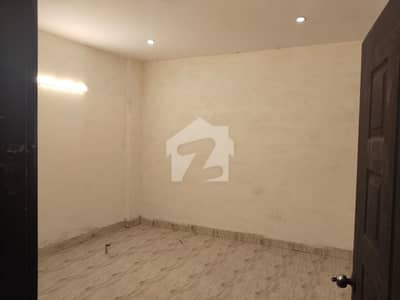 800 Square Feet FLAT RENT FIRST FLOOR