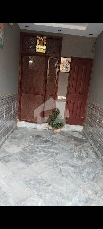 متین ایوینیو لاہور میں 3 کمروں کا 4 مرلہ مکان 1.9 کروڑ میں برائے فروخت۔ متین ایوینیو لاہور میں 3 کمروں کا 4 مرلہ مکان 1.9 کروڑ میں برائے فروخت۔