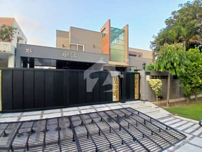 Luxurious 2 Kanal House for Sale in DHA Phase 5 Prime Location