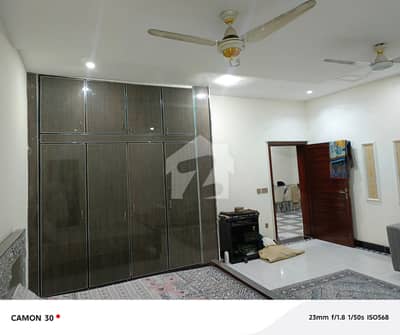 1 Kanal Brand New Upper Portion For Rent Near College Road