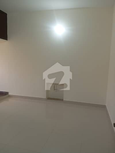 G10/4 Full House Avalible For Rent 5bed 5bath Duble DD Double Kitchn Avilebl Tiles Flooring