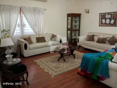 House for Sale 400 sq yards Single Story House for Sale 400 sq yards Single Story