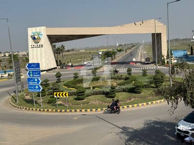 ڈی ایچ اے فیز9 پریزم - بلاک جی ڈی ایچ اے فیز9 پریزم,ڈی ایچ اے ڈیفینس,لاہور میں 2 کنال رہائشی پلاٹ 7.75 کروڑ میں برائے فروخت۔