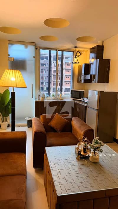 1 BED Flat Available For RENT In Prime Location Of Bahria Town Lahore.