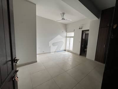1 bedroom apartment for sale in E-11/2 near d-12 and E-11 Markaz