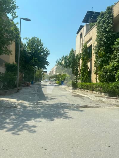Investment Plot For Sale In Khalid Block