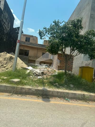 7 Marla Plot For Sale In K Block, Bahria Town Phase 8 Rawalpindi Main Boulevard Price 50 Lac5