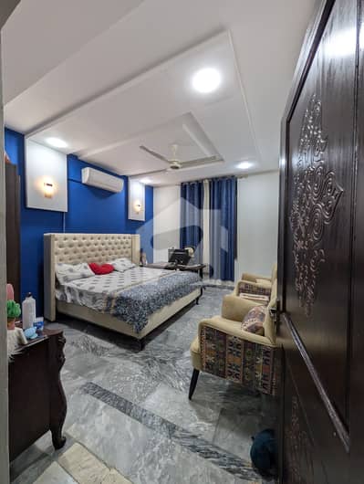 5 Marla Semi-Commercial - Alhamra Town - Ideal For Hostel/Software House